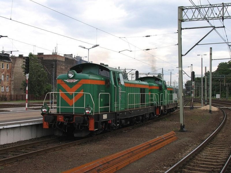 SM42-644 und eine Schwestermaschine in Szczecin Gł�wny am 9-7-2007.