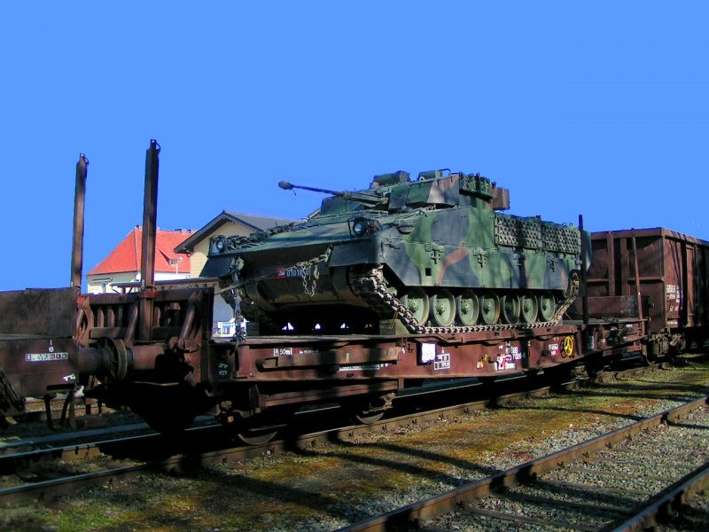 Smms_82814707026-6 mit Kampfpanzer ULAN Bhf.Ried i.I.070217