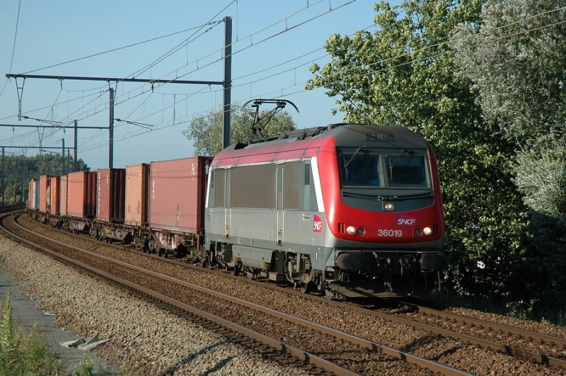 SNCF 36019 in Mechelen-Nekkerspoel am 19.08.2008