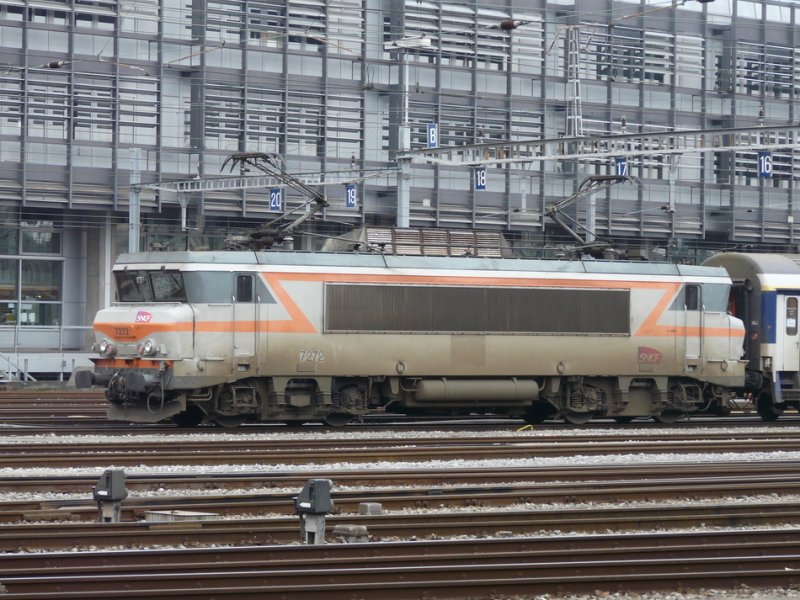 SNCF - Lok 7272 abgestellt im Bahnhof Genf am 03.01.2009