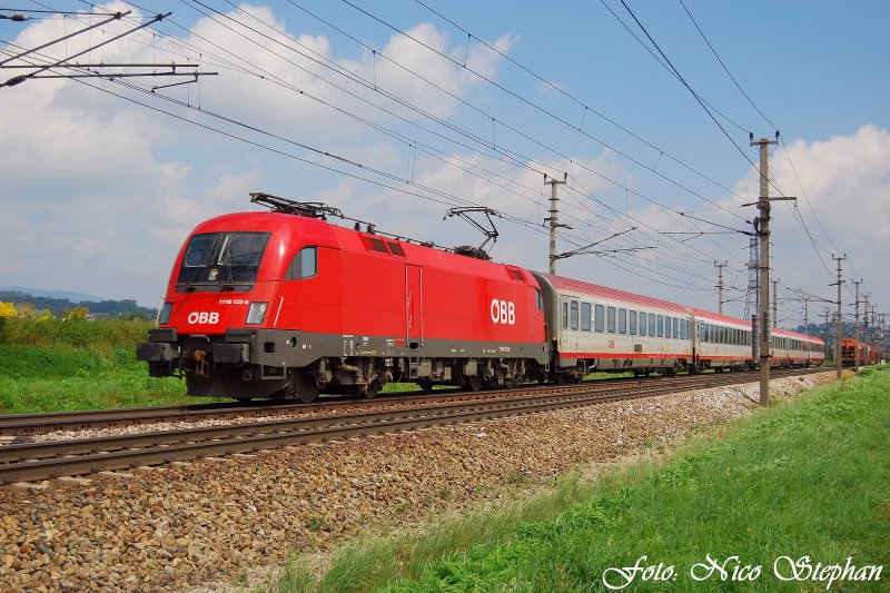 So fr zwischendurch:1116 133-8 mit BB IC 548  Stiegl Express  Wien Westbahnhof - Salzburg Hbf.,Pasching (sterreichurlaub 18.08.09)