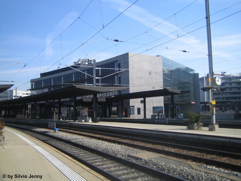 So prsentierte sich am 9.3.08 der Bahnhof Zug. Meiner Meinung nach ein sehr schner Bahnhof, mit einem ebenso schnen Innenleben (Rail City).