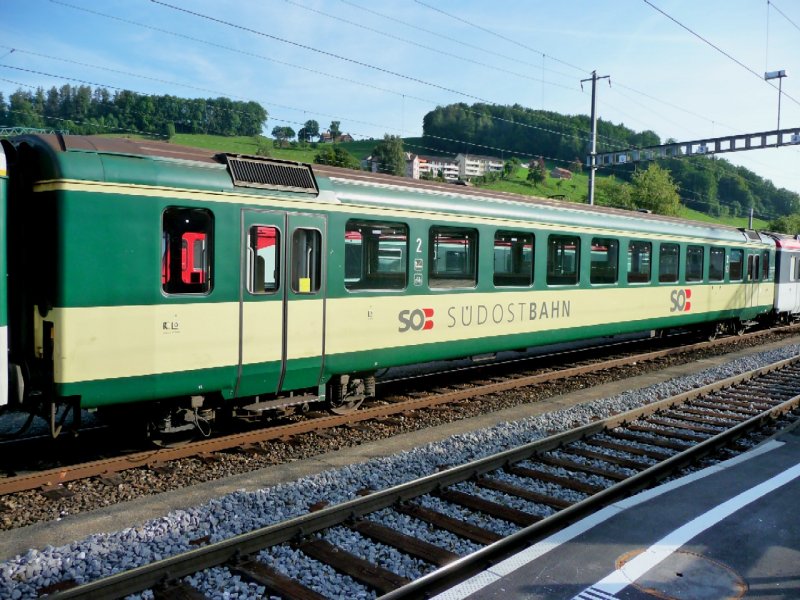 SOB - Personenwagen EW II  2 Kl.  B 50 48 20-35 351-5 im Bahnhofsareal in Herisau am 03.09.2008