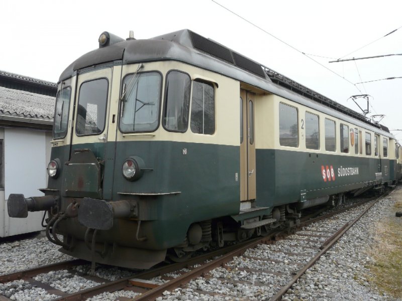 SOB - Triebwagen BDe 4/4 576 049-1 in Samstagern am 15.02.2008