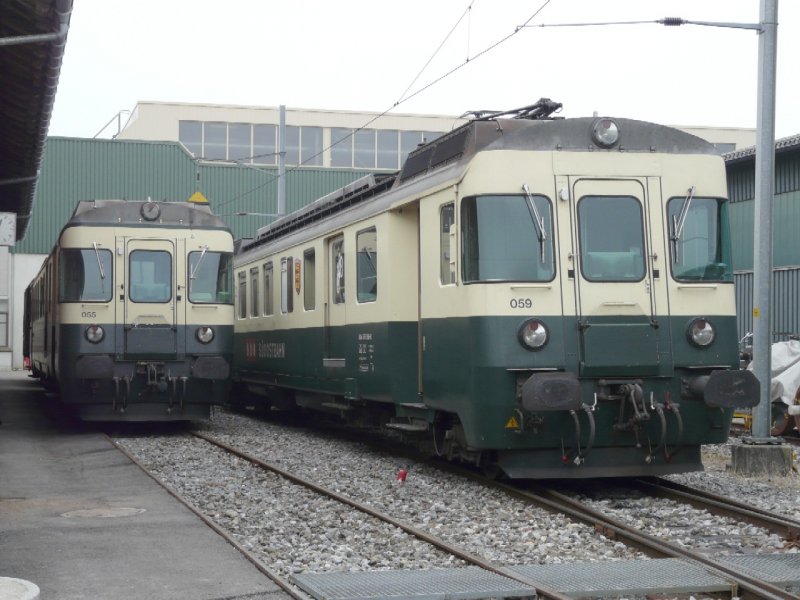SOB - Triebwagen BDe 4/4 576 055 und DBe 4/4576 059 im Depotareal von Samstagern am 15.02.2008