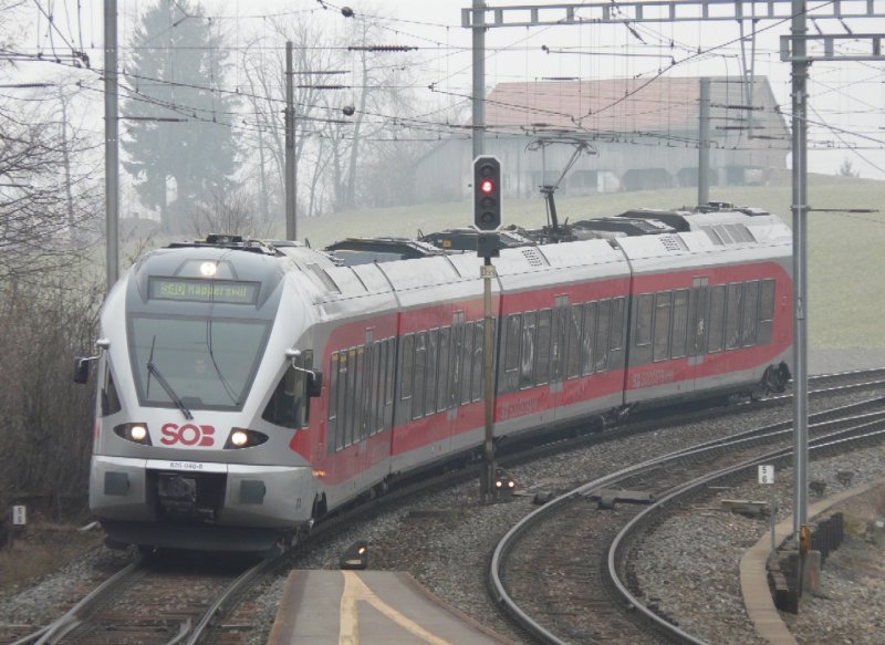 SOB - Triebwagen RABe  526 046-8 bei der einfahrt in den Bahnhof von Samstagern am 15.02.2008