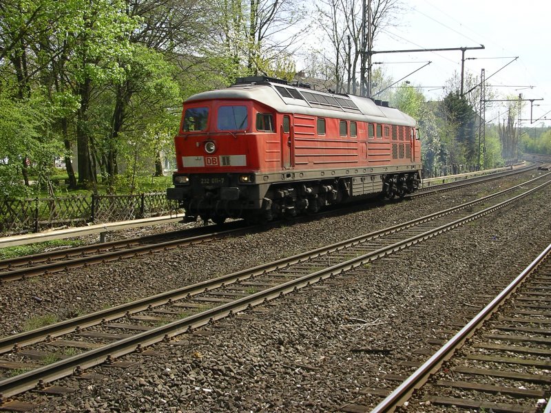 Solofahrt der 232 011-7 nach Wanne Eickel.(23.04.2008)