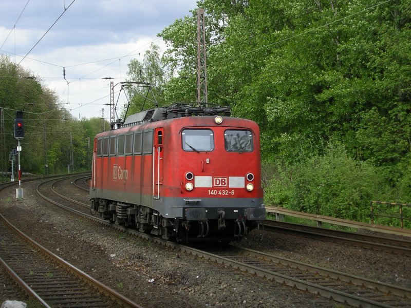 Solofahrt der CARGO 140 432-2 in Bochum Hamme , von Wanne Eickel nach Bochum Nord.(30.04.2008)