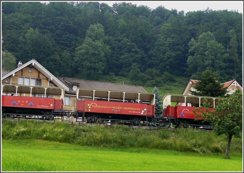 Sommerwagen der RHB in Schwendi bei Heiden. (12.06.2008)