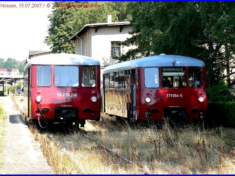 Sonderfahrt Chemnitz - Freiberg - Nossen mit 171 056-5. Hier in Nossen beim Umsetzten. Foto: 15.07.2007