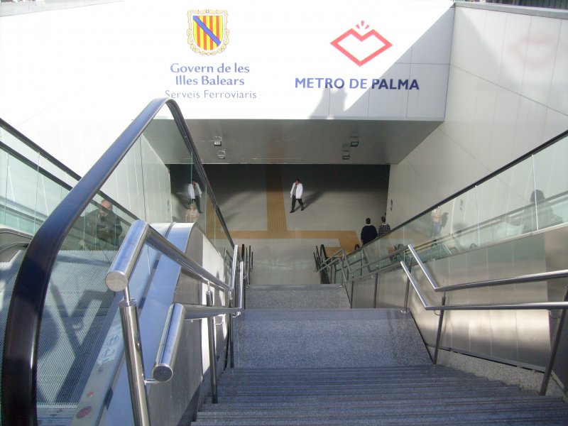 Spanien/Mallorca/Palma/05.01.08:Hauptbahnhof Palma.