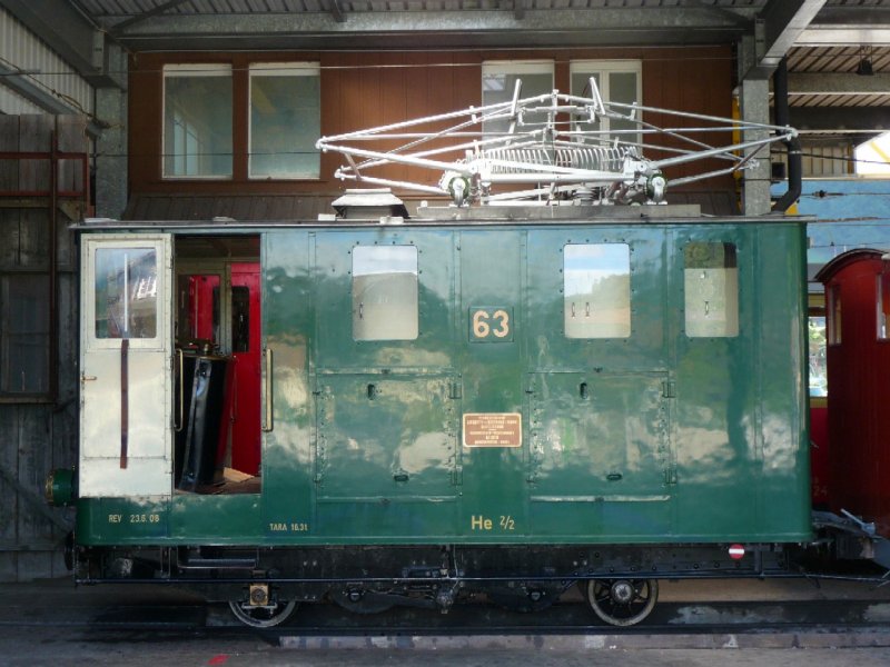 SPB - Zahnradlok He 2/2 63 im Bahnhofsareal von Wilderswil am 16.08.2008