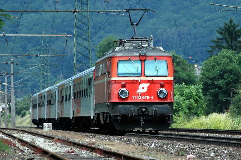 SPR 1975 von Graz nach M�rzzuschlag geschoben am 23.6.2005 von 1142 676