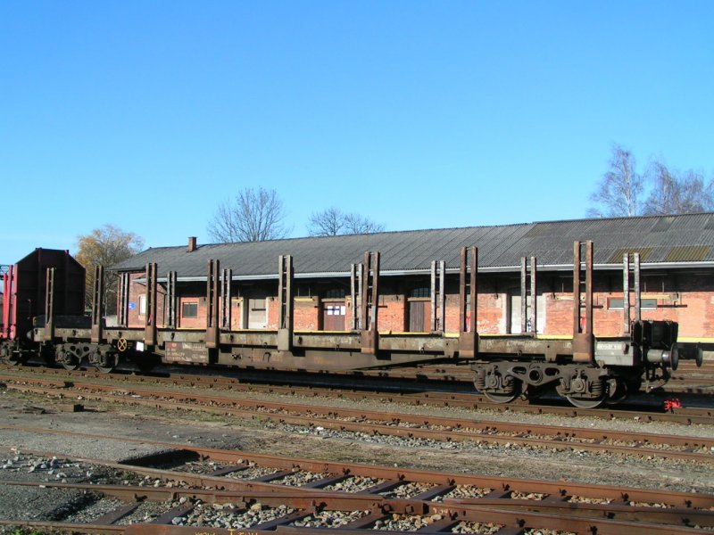 Sps(31854719102-9)zur Holzbeladung am Bhf. RIED i.I. bereitgestellt 061126