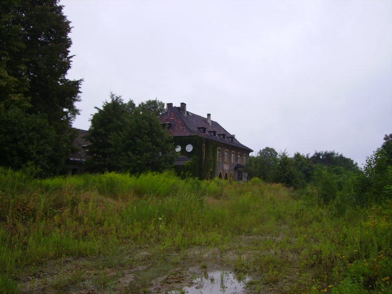 Spuren der Stillgelegten Strecke Brynek - Grzybowice. (Sommer 2008)