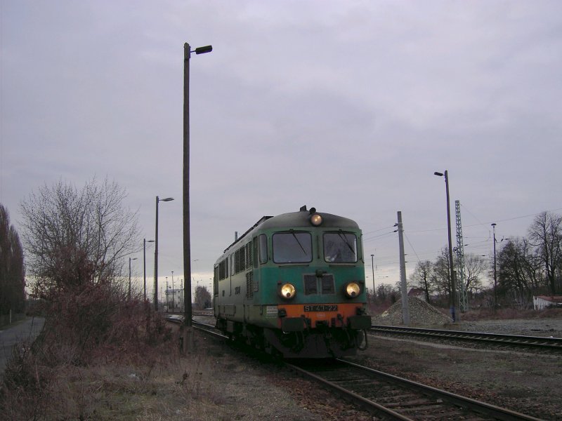 ST43-22 am 06.03.3008 im DB Bahnhof Guben