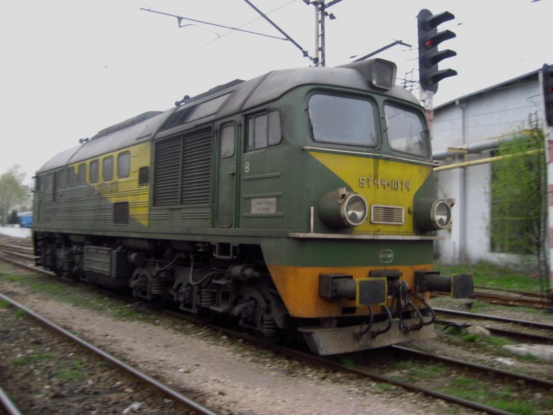 ST44-1074 am 14.04.2008 in Lublin.