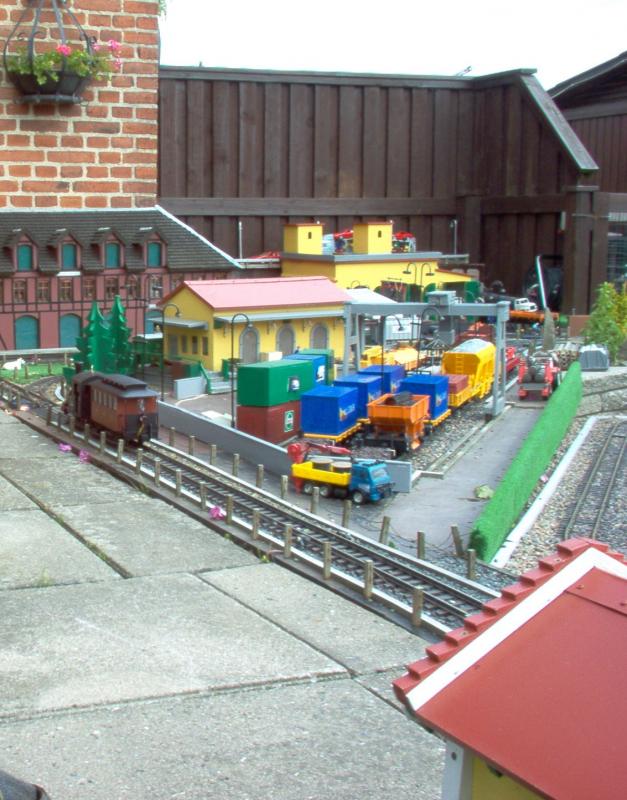 Stau am Gterterminal beim ehem. lokfhrer  Skipper  in Borup, Dnemark, 11. Juni 2005.