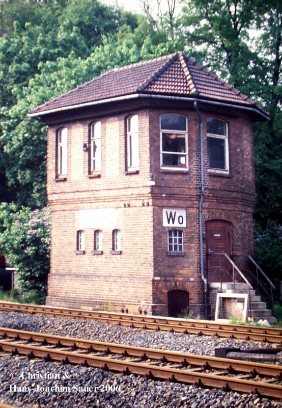Stellwerk Walkenried Ost „Wo“ nahe der ehemaligen innerdeutschen Grenze, kurz nach der Wende.    