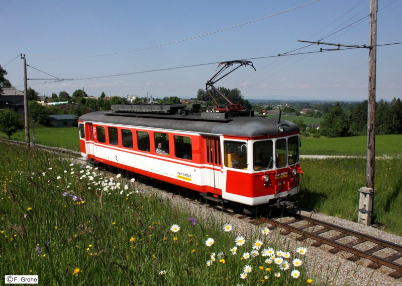 Stern Hafferl Verkehrsgesellschaft Et 23 111 Bj 1954 Als Zug 125 Nach Gmunden Traunseebahn Lokalbahn Gmunden Vorchdorf Spurweite 1 000mm Bahnbilder De