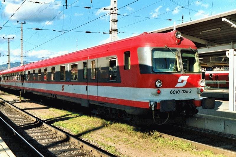 Steuerwagen 6010-025 in Graz HBF (November 2002)
