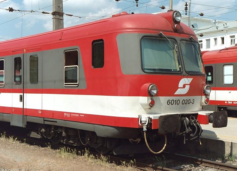 Steuerwagen 6010.020 in Graz Hbf. im Mai 2003