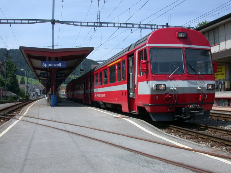 Steuerwagen der Appenzeller Bahnen in Appenzell. (18.07.2004)