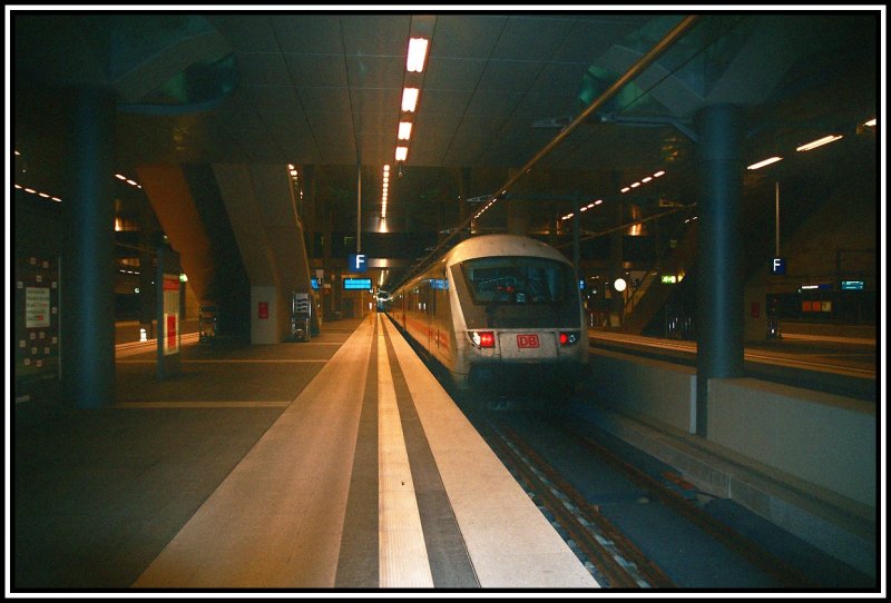 Steuerwagen des defekten InterCity 2454  Pommerische Bucht  Aufgenommen am 28.03.2007