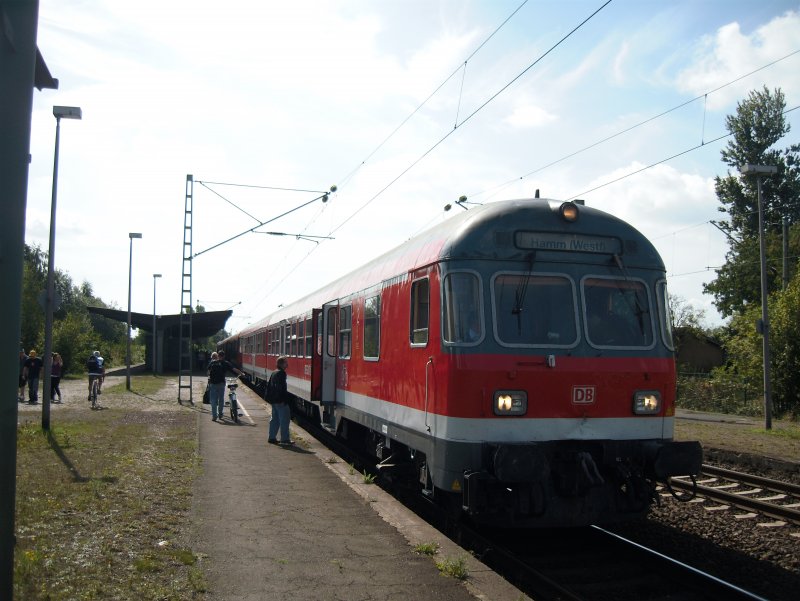 Steuerwagen eines RB in Kaldenkirchen (RB Venlo-Hamm)
22.08.09