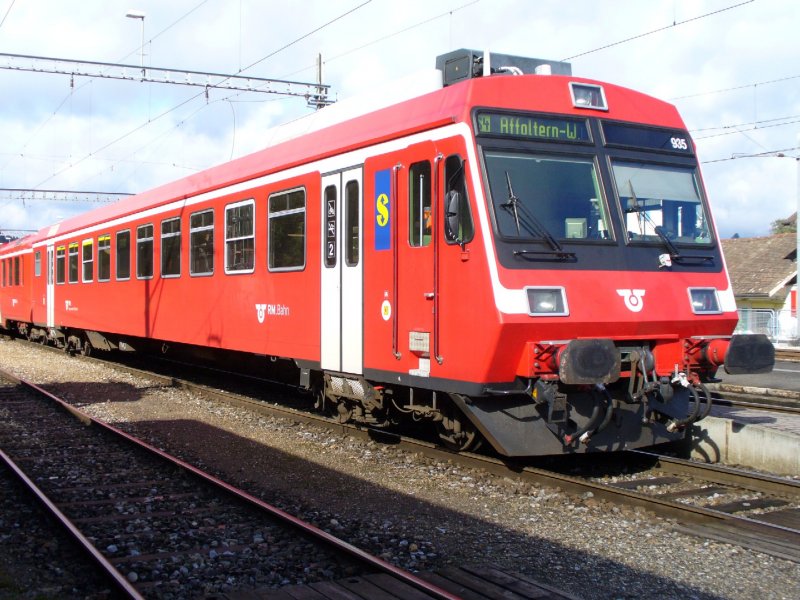 Steuerwagen der RM/ bls 1+2 Kl ABt 50 38 39-33 935-8 im Bahnhof von Hasle-Regsau am 07.10.2006