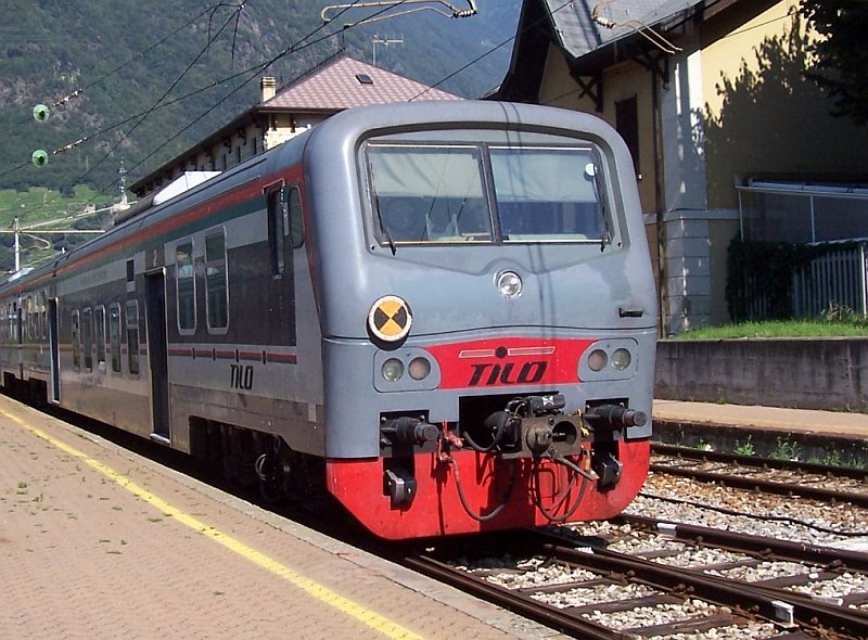 Steuerwagen der TILO (Treni Regionali Ticino Lombardia) am 15.07.2007 in Tirano.