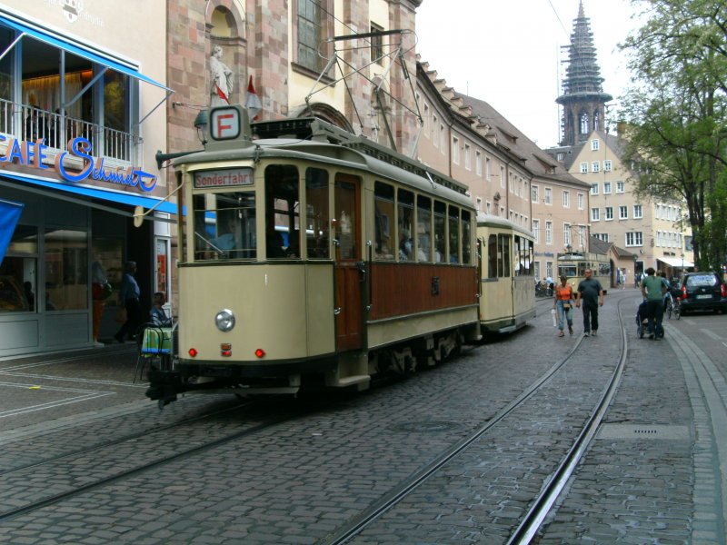 Straenbahn in Freiburg im Breisgau am 09.05.2009.