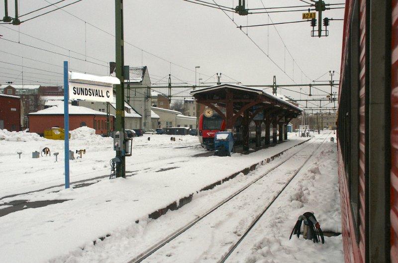 Sundsvall C: Aufgang der Mittlandslinjen nach Trondheim