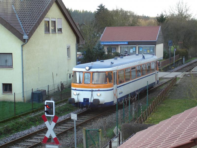 SWEG MAN VT? Triebwagen auf der Strecke 
Meckesheim-Aglasterhausen-Hüffenhardt in Untergimpern Richtung
Obergimpern fahrend.
