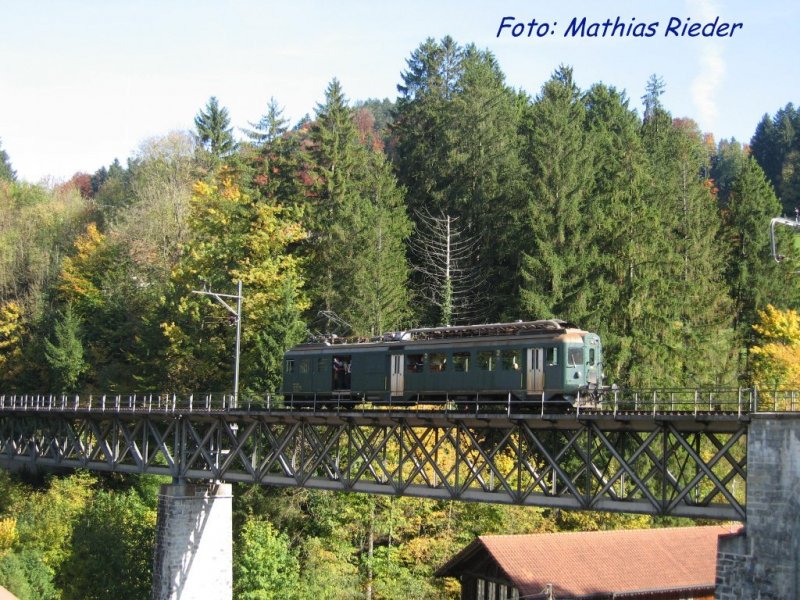 Swiss Train BDe 4/4 1632zwischen Bauma und Neuthal am 11. 10.08
