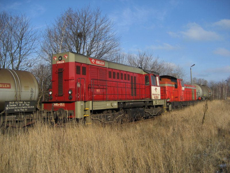 T448p-053 und SM42-2612 am 03.02.2009 in Gdańsk Wiślany.