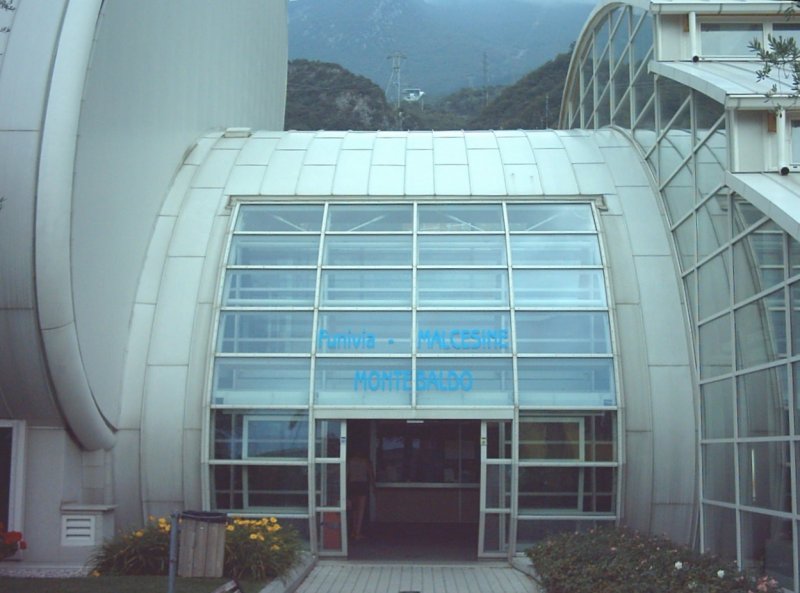 Talstation der Funivia Malcesine-Monte Baldo am 20. August 2004.