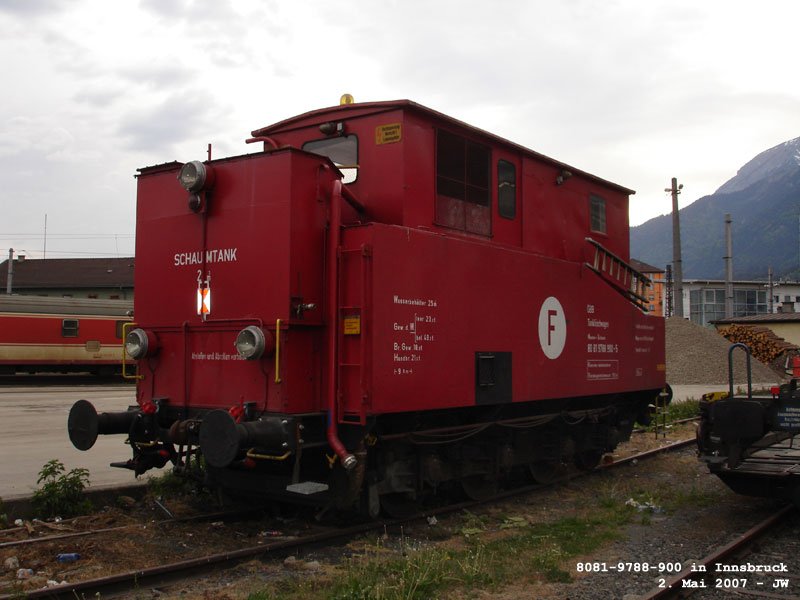 Tanklschwagen, Fassungsvermgen 25 m. 2. Mai 2007 kHds