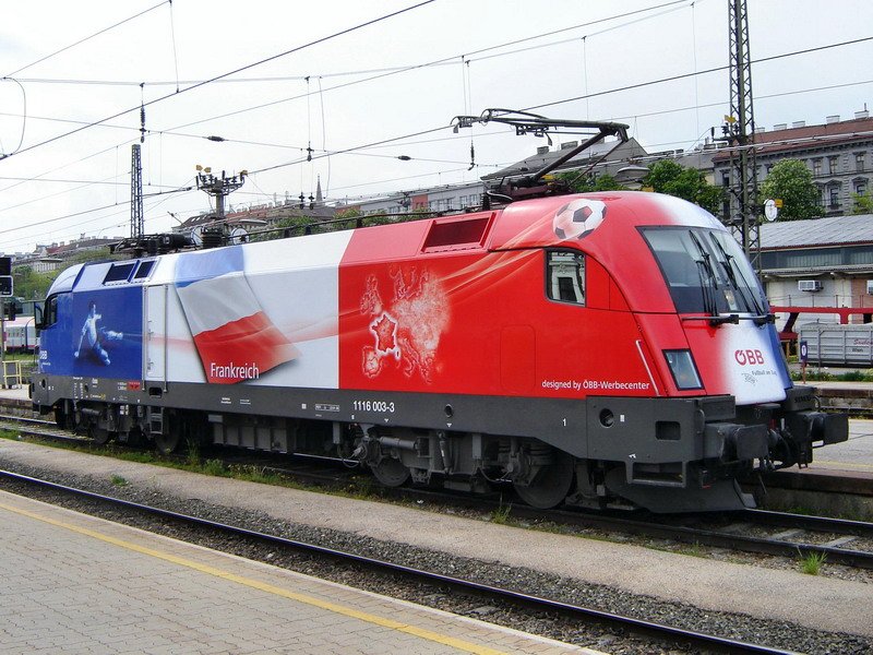 Taurus 1116 003 (EM-Lok Frankreich). Aufgenommen am
06.05.2008 am Wiener Westbahnhof.