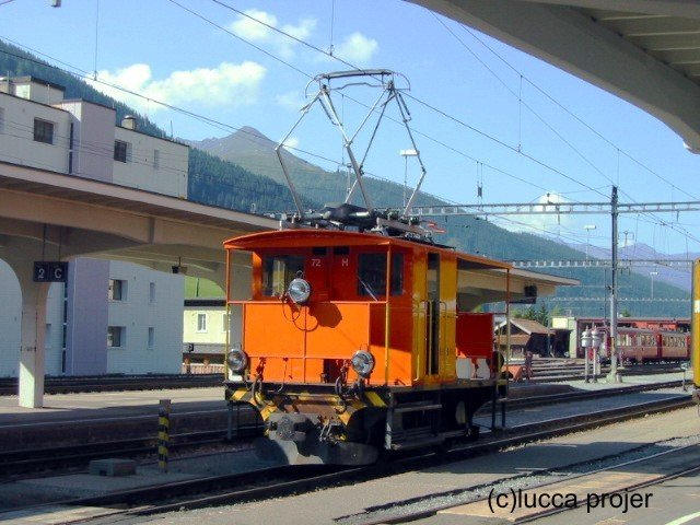 Te2/2 72 am 14.7.06 in Davos.Dieser Traktor wurde am 25.9.08 abgebrochen,deshalb besitzt die RhB leider keinen solchen Traktor mehr.