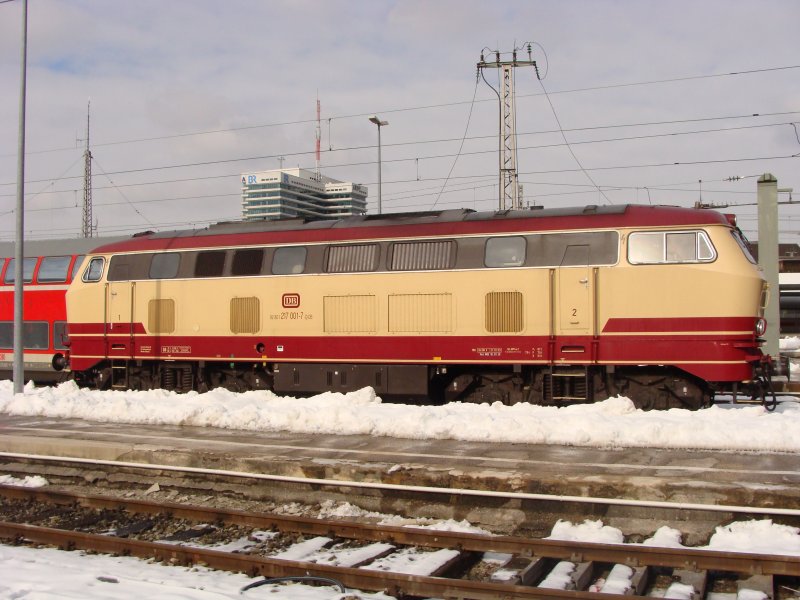 TEE 217 001 am 19.02.09 in Mnchen Hbf.