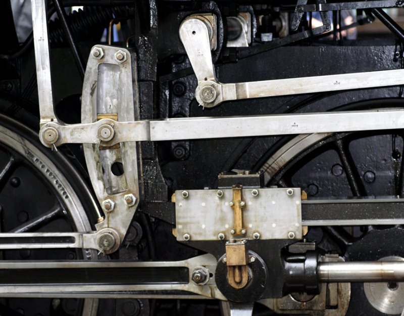 Teil der Dampfsteuerung der C 5/6 2978 am 1. Juni 2007 anlsslich dem Gotthardbahnjubilum 125 Jahre Gotthardbahn in Gschenen