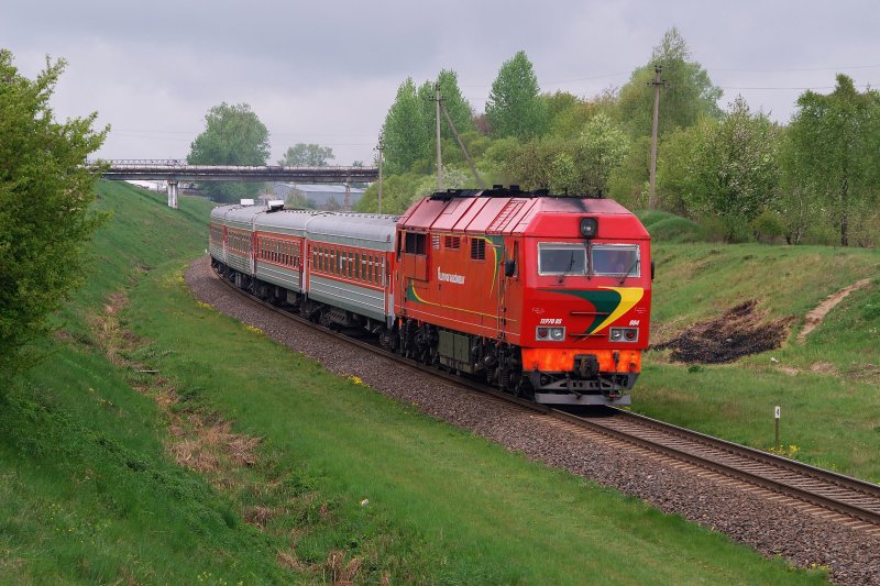 TEP70 BS - 004 mit D18 in Jonava (07.05.2009)