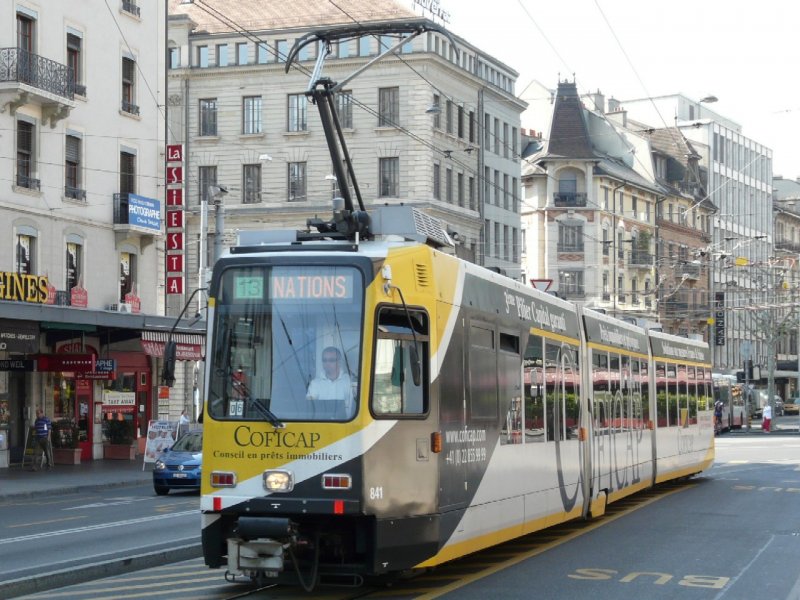 TG - Tram Be 4/8 841 mit Werbung unterwegs in der Stadt Genf am 07.05.2008