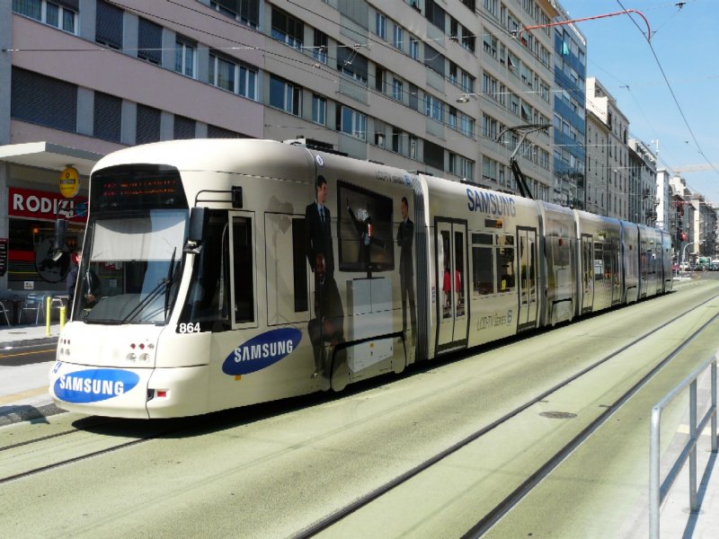 TG - Tram Be 6/8 864 mit Werbung unterwegs in der Stadt Genf am 07.05.2008