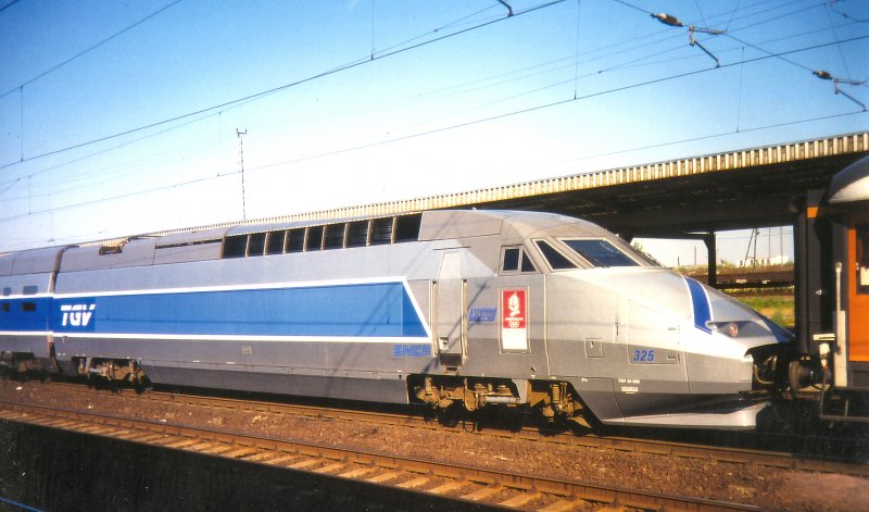 TGV in Berlin-Schnefeld am 8. 7. 1991