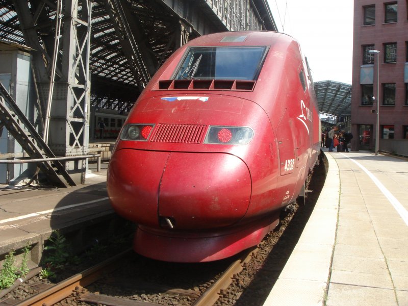 Thalys 9429 aus Paris Gare du Nord. Aufgenommen am 23.06.07