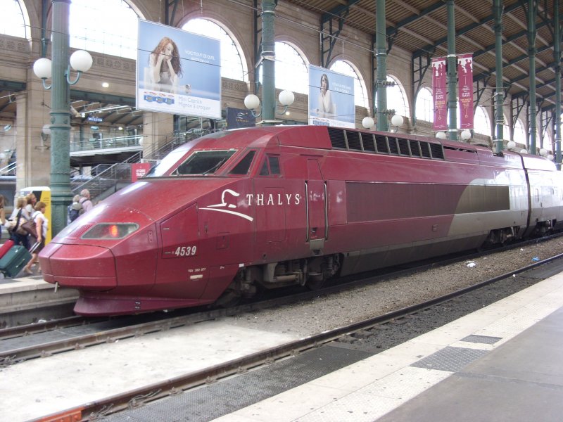 Thalys am Gare de Lyon in Paris 14.7.08
