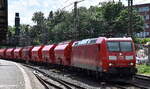 DB Cargo AG, Mainz mit ihrer '185 004-9' [NVR-Nummer: 91 80 6185 004-9 D-DB] und einem Kalizug am 27.05.24 Höhe Bahnhof Hamburg-Harburg.