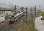 Der RE 18123 von Frasne (10:53) nach Neuchâtel (11:53) erreicht Pontarlier. Der Zug besteht (von hinten nach vorne) aus folgenden Fahrzeugen: RBDe 560 004-2, AB 50 85 30-35 603-1, B 5085 20-35 600-9, B 85 20-35 602-5 und dem führenden Bt 50 ...